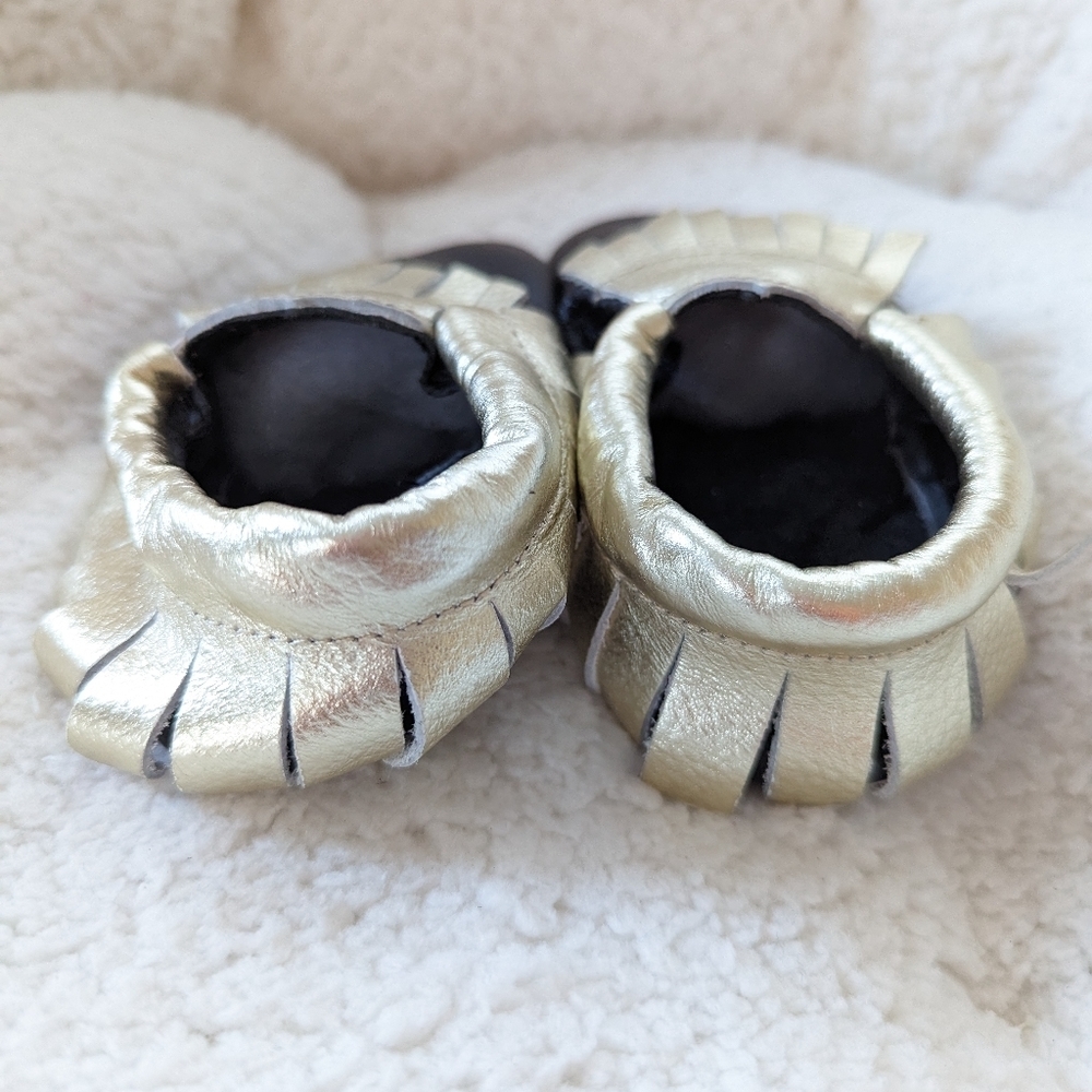Baby Girl Leather Moccasin Shoes Black and Gold 6-12m 12-18m - Picture 7 of 9